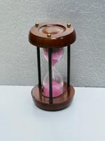 Reloj de arena de madera hecho a mano de 9'' con arena rosa |   Decoración de Mesa para Fiesta de Cumpleaños con Diseño de Cruz de Ángel Rústico