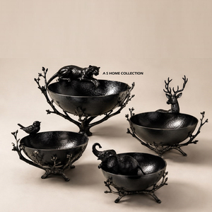 Cuenco decorativo de metal diseñado con motivos animales y base con forma de hoja, perfecto para regalar y decorar el hogar, juego de 4 de diferentes tamaños. - Product Image 1