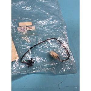เซ็นเซอร์ VARIAN E19002310 รุ่น UP/DOWN, E11040871 - อุปกรณ์และอะไหล่เซมิคอนดักเตอร์ระดับโลกที่เชื่อถือได้ - Product Image 6
