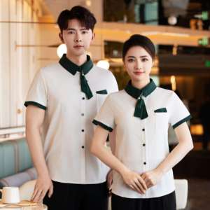 Polo unisexe de café en gros, personnalisable avec logo brodé, uniforme de serveur/serveuse pour restaurant - Product Image 4