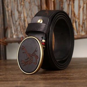 Nuevo Cinturón de Cuero Vacuno para Hombre con Hebilla Lisa Grabada con Láser Estilo Vintage y Hebilla de Cobre - Product Image 2
