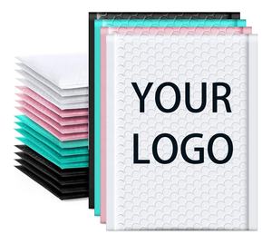 Sobres de Burbuja Personalizados con Logotipo, Color Rosa, Negro y Blanco, para Envío, Bolsas de Embalaje Acolchadas - Product Image 1