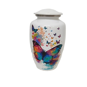 Urnes funéraires pour adultes en aluminium gravé, légères et durables, fabriquées en Inde, fournies par AAA International Wholesale, avec logo personnalisé. - Product Image 1