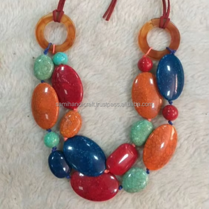 Collier classique pour femme en corne avec pendentif en acrylique et chaîne en corde, certifié IGI, artisanat SAMI, bijoux de fête tendance - Product Image 1