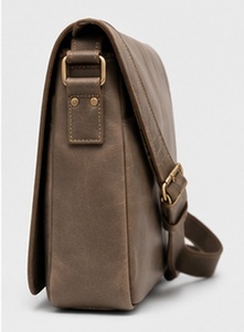 Sac messager vintage en cuir pleine fleur vieilli Gravs LM-02MT pour homme, sacoche d'ordinateur portable à bandoulière avec boucle - Product Image 2