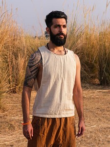 Camiseta sin mangas de algodón Khadi hecha a mano para hombre, chaleco bohemio de verano, camisa sin mangas ecológica y orgánica, tela natural transpirable, top tipo kurta. - Product Image 3