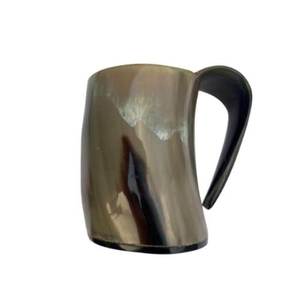 Chope en corne de buffle et de bœuf avec gravure artisanale et logo personnalisé - Style rustique pour boissons fraîches, cadeaux et fêtes - Product Image 3