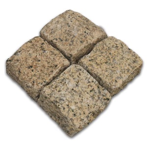 Carrelage en granit jaune, finition rustique, écologique, pierre de pavage extérieure, carré, durable - Product Image 1