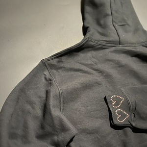 Hoodie court personnalisé avec strass, coupé et cousu sur mesure, 100% coton, molleton épais, streetwear d'hiver, 2 pièces personnalisables - Product Image 2