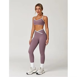 Latest Arrival Plus Size Reversible Solid Yoga Set Fitness Activewear Front Logo Breathable Seamless Spandex/Nylon Tracksuit Set - Product Image 6