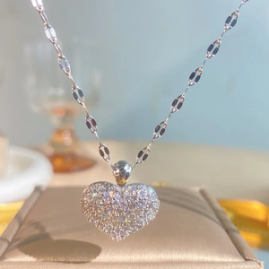 Collar con Forma de Corazón para Mujer con Incrustaciones de Zirconia en Acero Inoxidable 304 con Cadena de Cable Chapada en Oro de 0.03µm - Product Image 3