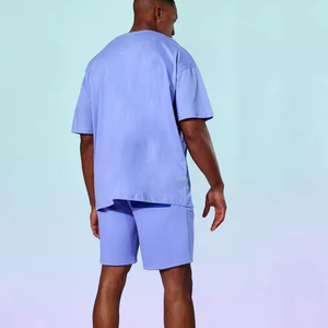 Conjunto de 2 piezas transpirable 100% algodón para hombre, camiseta polo de manga corta con media cremallera y pantalones cortos, ropa informal de verano para hombre. - Product Image 4