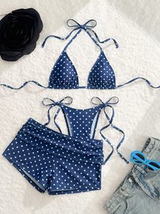 Maillot de bain athlétique pour femme avec short, maillot de bain personnalisé à séchage rapide, maillot de bain de plage à dos nu avec short découpé - Product Image 5