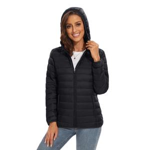 Chaqueta impermeable con capucha para mujer, cortavientos ligero con cremallera completa, abrigos impermeables, chaquetas acolchadas cálidas de invierno con cremallera completa - Product Image 3