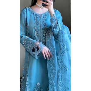 Hermoso Conjunto de Top y Falda de Chifón con Dupatta para Fiestas - Product Image 3