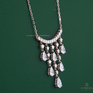 สร้อยคอเพชรทรงหยดน้ำแบบเรียงซ้อนประดับเพชรทรงกลมแบบฝังเพชร 14K ทองคำแท้ เครื่องประดับหรูหราสำหรับผู้หญิง - Product Image 3