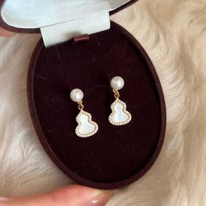 Pendientes Colgantes de Perlas de Agua Dulce Naturales de Zhuji, Elegantes, Estilo Retro Chino, Calabaza del Tesoro, Múltiples Estilos de Moda - Product Image 1