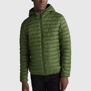 Doudoune matelassée haut de gamme pour l'hiver avec empiècements matelassés horizontaux, isolation thermique, fermeture éclair intégrale et style polyvalent - Product Image 3