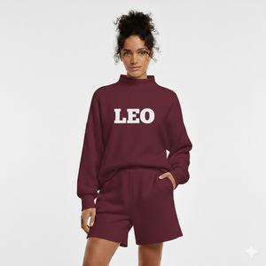 Ensemble mode hiver pour femme : Haut en maille douce à col montant et short ample au-dessus du genou, couleur unie, style streetwear, en polyester, coton et polaire respirant - Product Image 5