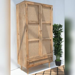 Armoire à portes en rotin Vandana Vesta Flux, design moderne en bois massif tressé naturel, meuble de rangement - Product Image 5