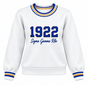 Suéter Blanco con Cuello Redondo, Bordado Azul Dorado Sigma Gamma Rho 1922, Jersey de Manga Larga con Puños a Rayas, Prenda Universitaria Clásica - Product Image 1