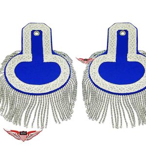 KEW - Elegantes Epaulettes Bordados Hechos a Mano en Azul y Blanco, con Flecos Plateados, Accesorios de Vestir Ecológicos y de Lujo - Product Image 1
