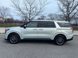 LISTO PARA ENVIAR: KIA Carnival Hybrid EX FWD 2025, Equipamiento Completo, Seminuevo en Venta - Product Image 5