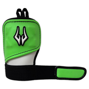 Protector de Mano para Béisbol y Sóftbol AEGIS, Color Personalizado, Protección para Adultos contra Impactos y Esguinces, Soporte para Muñeca, Entrenamiento - Product Image 3