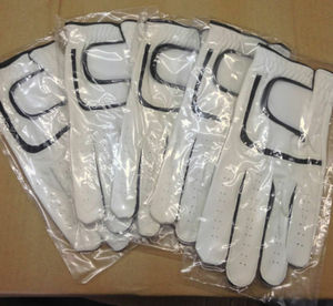 Guantes de Golf de Cuero Antideslizantes con Cierre Ajustable y Soporte Reforzado en la Palma para Mano Izquierda y Derecha - Product Image 2
