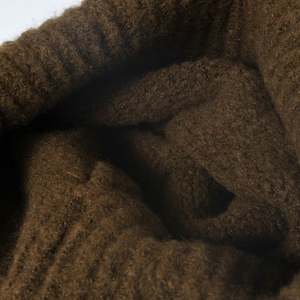 Gorro de lana cálido y grueso de punto ligero para exteriores, ideal para invierno y circunferencias de cabeza grandes - Product Image 3