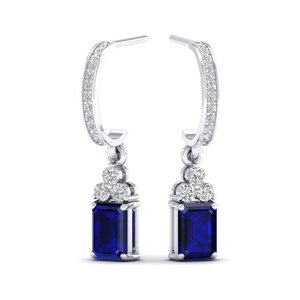 REYES Pendientes Colgantes de Zafiro Azul de 2 Quilates con Corte Esmeralda Hechos a Mano, Joyería Fina de Moissanita en Oro de 14K, Regalos de Boda Modernos y Personalizados - Product Image 5