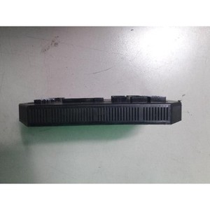 โมดูลรับสัญญาณและควบคุมสัญญาณด้านหลังของรถยนต์ S-class รุ่น U A2215402862 - Product Image 3