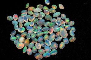 Valuable Ethiopian Opal Gemstone Loose Faceted Opal <b>Stone</b> Oval Shape <b>Gems</b> For Making Jewelry - Product Image 3