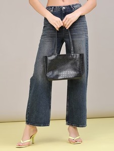 Jeans ajustados de cintura media para mujer, estilo vintage, pintados a mano, de algodón, en azul y negro, hasta la rodilla - Product Image 1