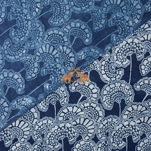 Tissu imprimé indigo bleu indien en gros, tissu imprimé en coton pour robes - Product Image 5