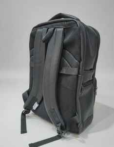 Sac à dos de voyage pour ordinateur portable en cuir PU de luxe 19x13 pouces, sac d'affaires en similicuir grande capacité multi-poches résistant à l'eau pour le travail - Product Image 2