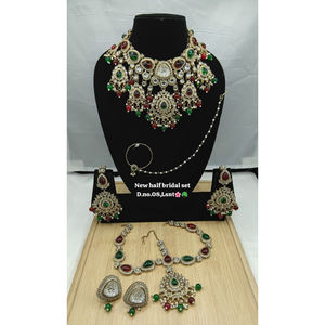 Parure de mariée ethnique en alliage blanc royal avec perles et Kundan, collier ras-du-cou plaqué or lourd, artisanat haut de gamme pour fiançailles, mariage et fêtes - Product Image 1