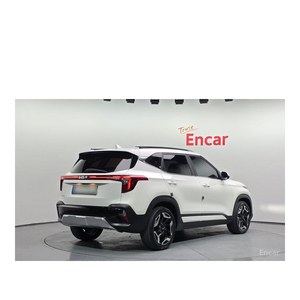 Kia Seltos 2023, 1.6 Turbo, 2WD, Gasolina, SUV con Caja de Cambios Automática, Emisión Euro V, Asientos de Cuero, Cámara Trasera, 24,918 km - Product Image 2