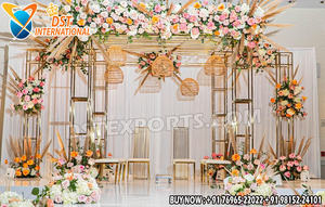 Mandaps métalliques uniques et tendance pour les mariages à destination, décoration de mandap pour célébrations de mariage modernes, magnifique mandap doré - Product Image 4
