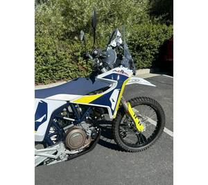 Norch achète une nouvelle moto Husqvarna Enduro 701 Dual Sport 2024 - Product Image 2