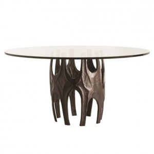 Mesas de Centro de Lujo con Base de Diseño en Metal de Calidad Superior con Acabado Antiguo en Latón, Forma Redonda Blanca, Aspecto Elegante - Product Image 1