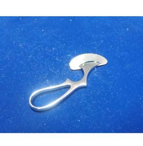 Scie à plâtre orthopédique manuelle en acier inoxydable de haute qualité Engel, instrument chirurgical vétérinaire coudé, certifié CE - Product Image 5