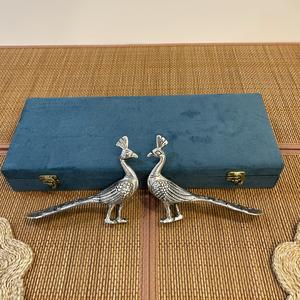 ARTESANÍA METÁLICA: PÁJARO PAJUÍN BAÑADO EN PLATA CON EMPAQUETADO EN CAJA DE TERCIOPELO PARA REGALO - Product Image 3