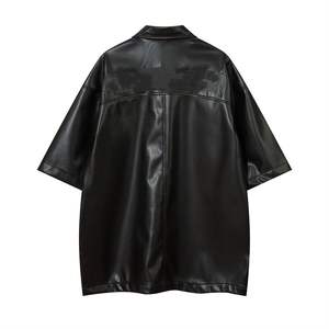 Chaqueta de cuero estilo urbano para hombre, negra, de verano, holgada, con solapa, de un solo botón, camisa de cuero de manga corta de PU para hombre - Product Image 2