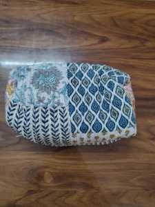 Colorful corn husk clutch Durable <b>makeup</b> pouch wholesale Soft portable puffer bag Lightweight cosmetic <b>case</b> handle - Product Image 4