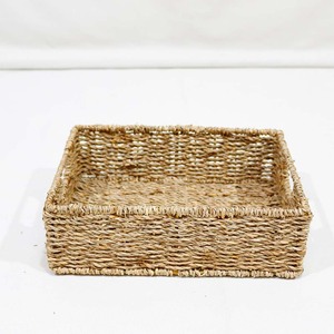 New Arrival Eco Friendly Seagrass Woven Storage Tray Desk Organizer Bin Cutout Handles - Product Image 4