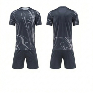 เสื้อฟุตบอลสำหรับผู้ใหญ่แบบแห้งเร็ว ราคาส่งถูก พิมพ์ลายด้วยความร้อน 100% โพลีเอสเตอร์ สำหรับฝึกซ้อมฟุตบอล - Product Image 2