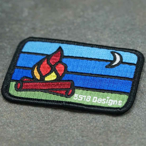 Écusson brodé 3D personnalisé en feutre non tissé irrégulier avec strass, motif montagne, badge en tissu écologique pour chapeaux et vêtements - Product Image 5