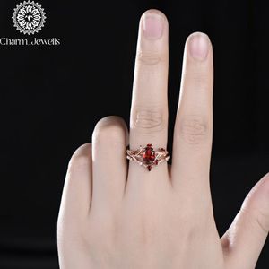 Bague de Fiançailles Femme Charm_Jewells en Argent Plaqué Or Rose avec Moissanite Taille Coussin Sertie à Griffes Motif Végétal Vintage - Product Image 6