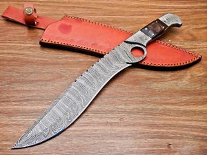 Couteau de chasse Bowie en acier Damas, artisanal, style Viking, OEM, lame droite, manche en corne de bélier, qualité industrielle, 15 pouces, pointe tombante - Product Image 1